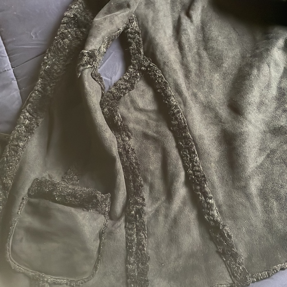 Jacket - Picture 4 of 5